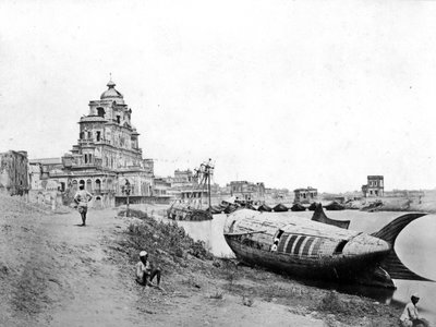 View of the Chattar Manzil Palace, on the River Gumti, Lucknow, During the Indian Rebellion by Felice Beato